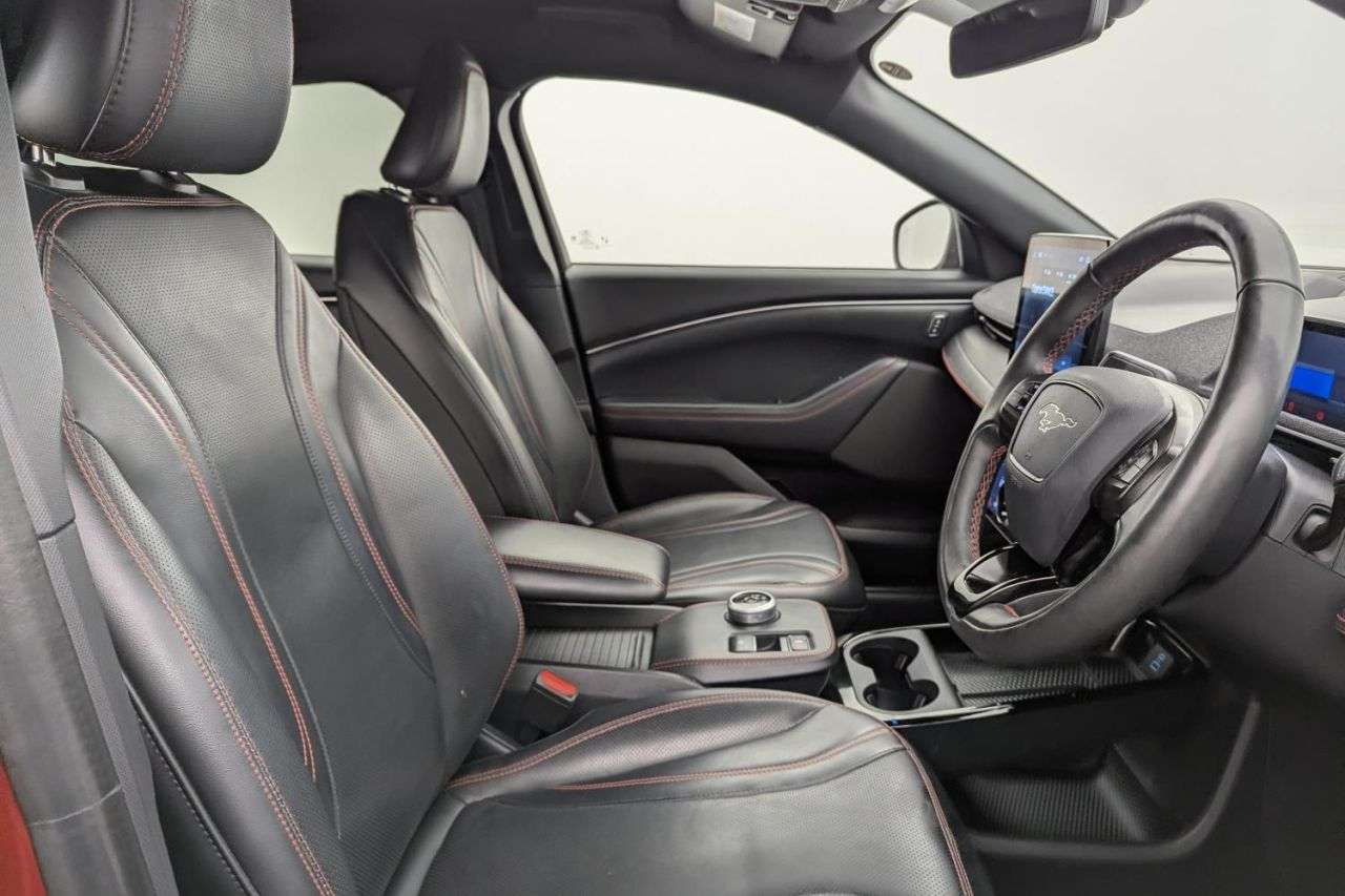 2021 FORD MUSTANG MACH-E 2021 FORD MUSTANG MACH-E