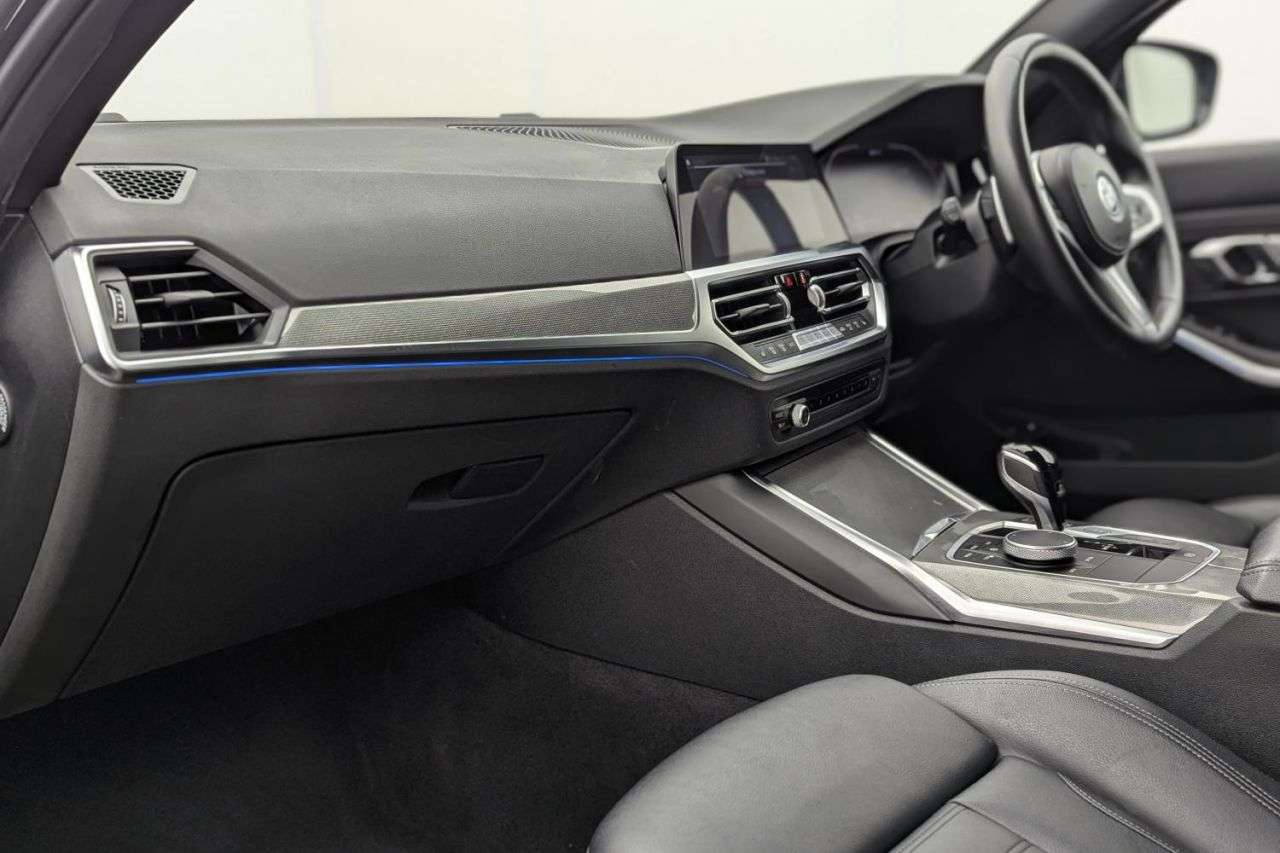 2021 BMW 3 SERIES 2021 BMW 3 SERIES