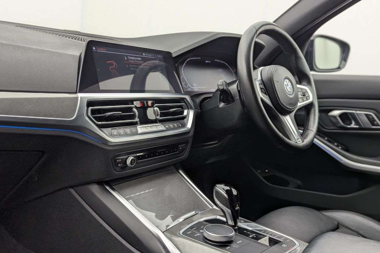 2021 BMW 3 SERIES 2021 BMW 3 SERIES