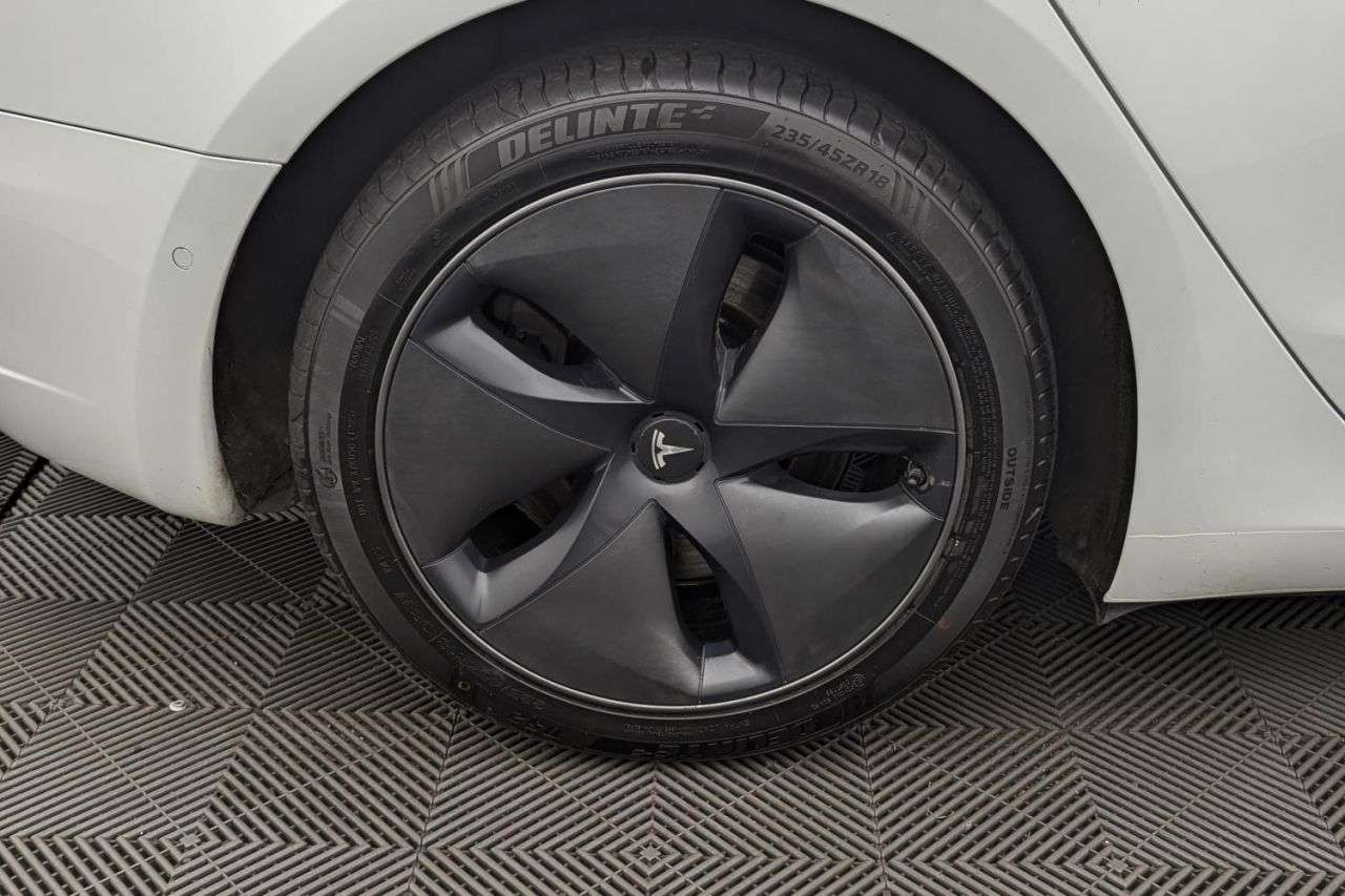 2020 TESLA MODEL 3 2020 TESLA MODEL 3