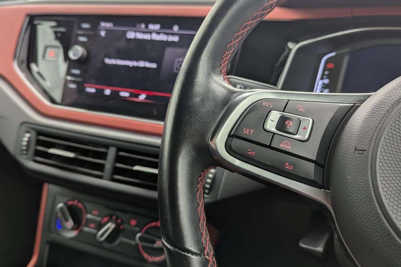 2021 VOLKSWAGEN POLO 2021 VOLKSWAGEN POLO