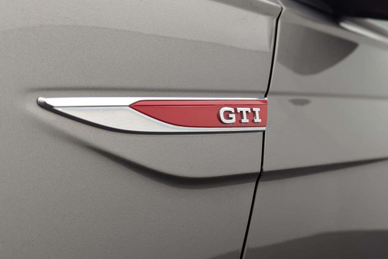 2021 VOLKSWAGEN POLO 2021 VOLKSWAGEN POLO