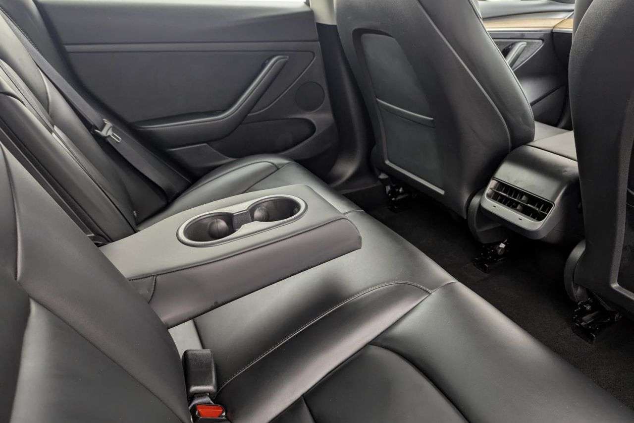 2021 TESLA MODEL 3 2021 TESLA MODEL 3