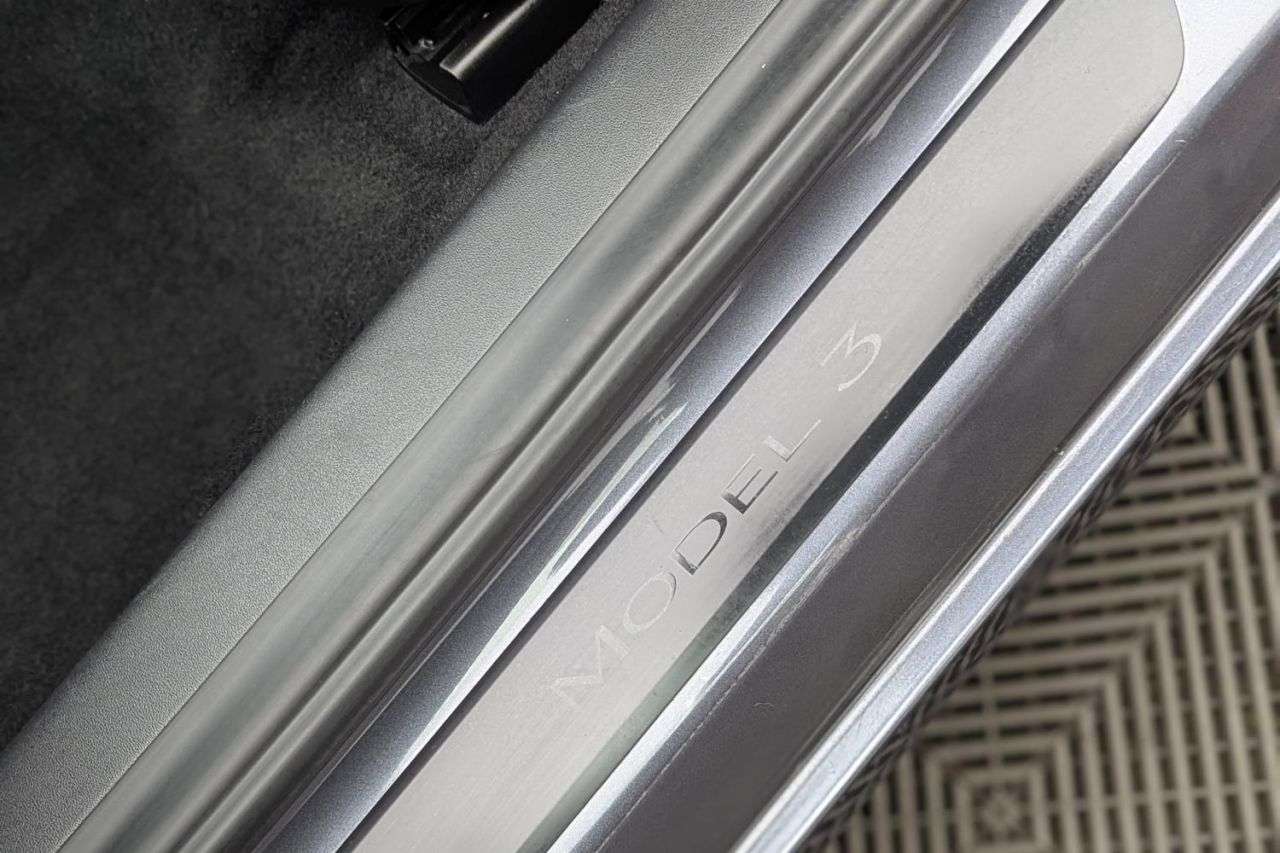 2021 TESLA MODEL 3 2021 TESLA MODEL 3