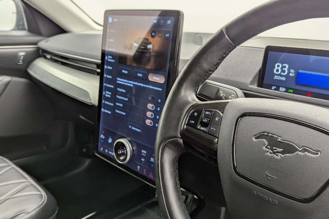 2021 FORD MUSTANG MACH-E 2021 FORD MUSTANG MACH-E