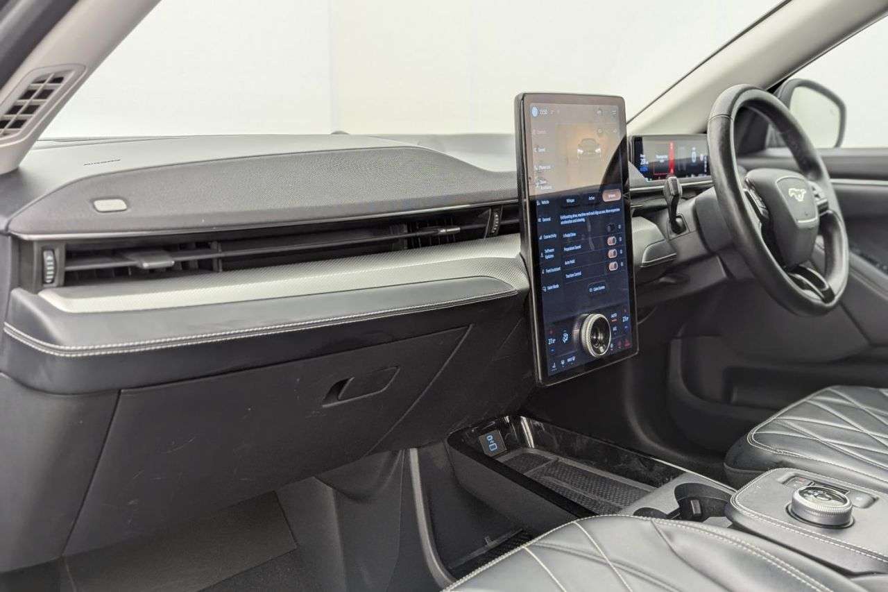 2021 FORD MUSTANG MACH-E 2021 FORD MUSTANG MACH-E