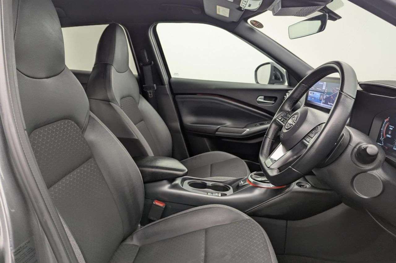 A 2024 NISSAN JUKE 1.0 DIG-T N-Connecta SUV 5dr Petrol DCT Auto Euro 6 (s/s) (114 ps) Award Wi A 2024 NISSAN JUKE 1.0 DIG-T N-Connecta SUV 5dr Petrol DCT Auto Euro 6 (s/s) (114 ps) Award Wi