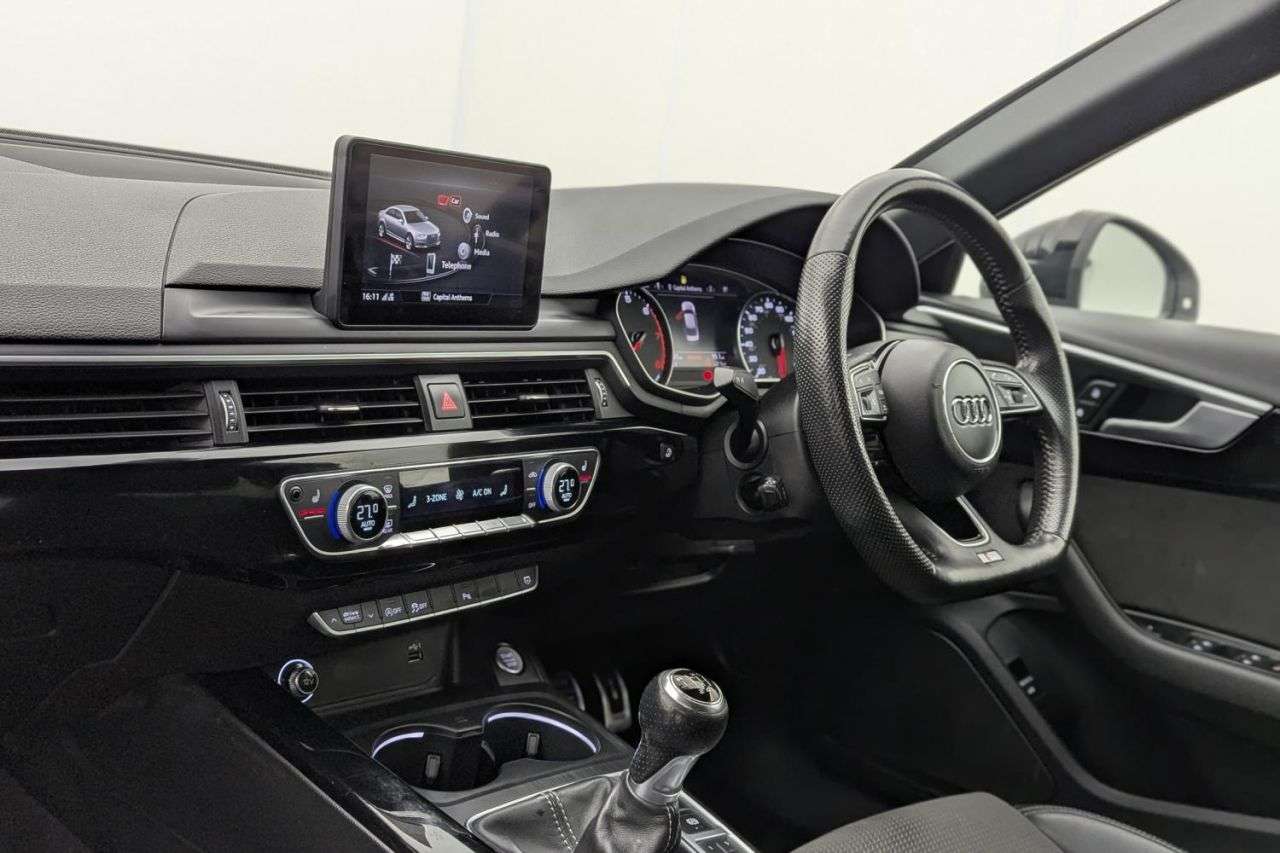 2019 AUDI A4 2019 AUDI A4