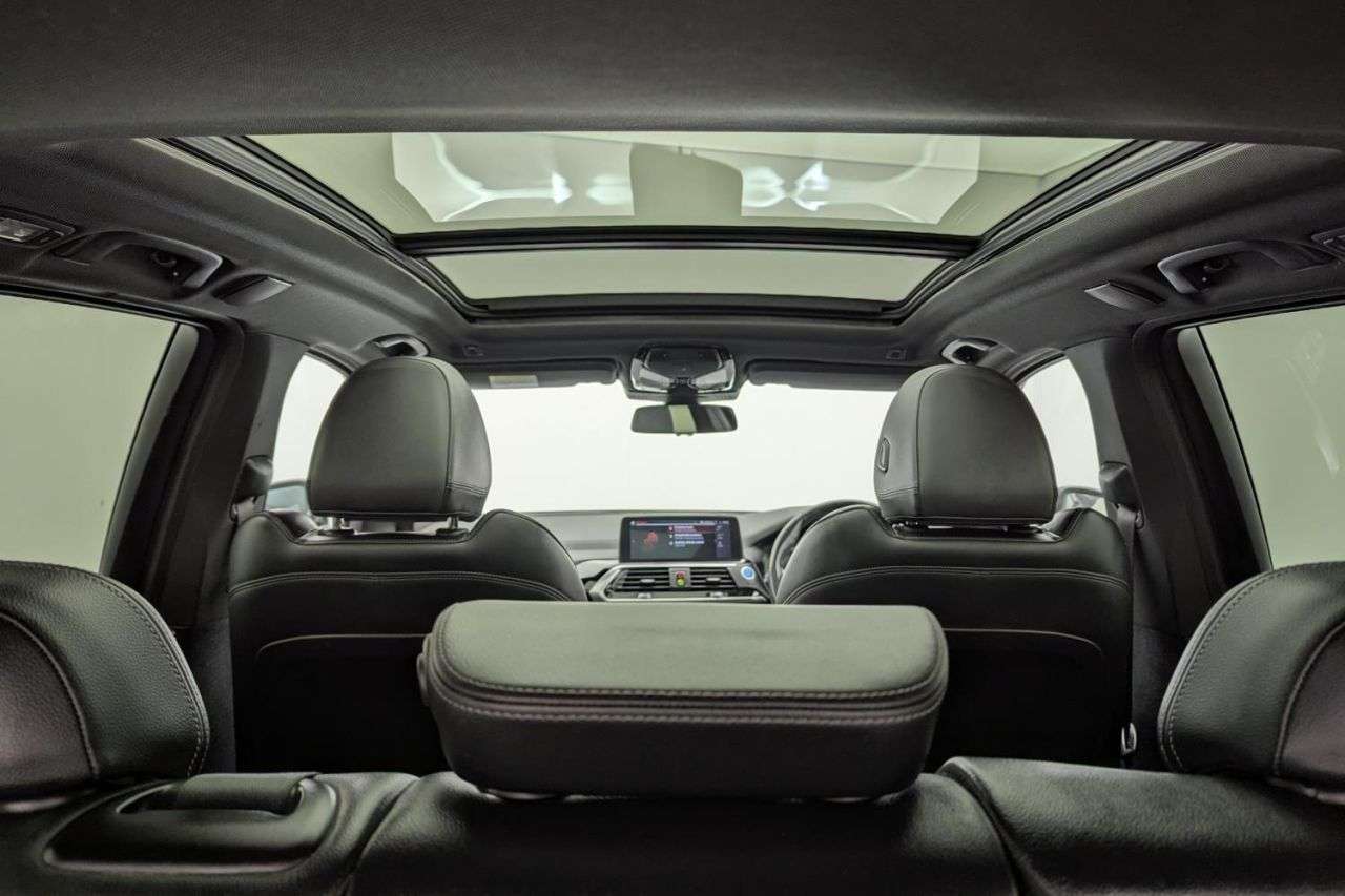 2021 BMW IX3 2021 BMW IX3