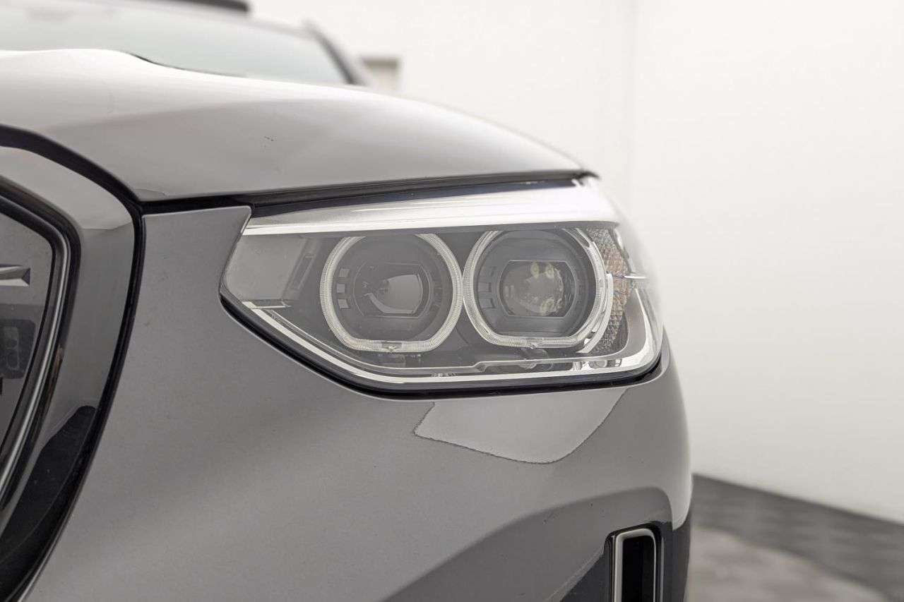 2021 BMW IX3 2021 BMW IX3