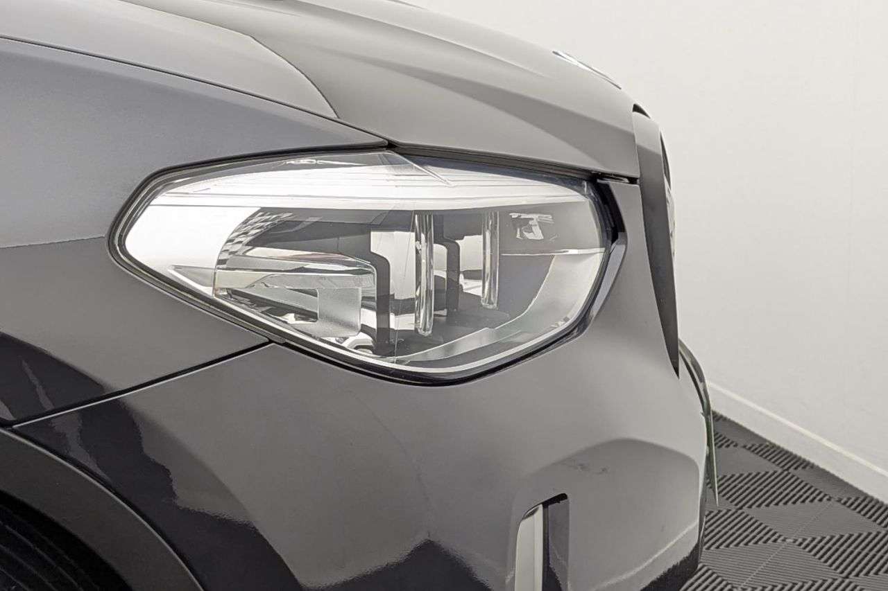 2021 BMW IX3 2021 BMW IX3