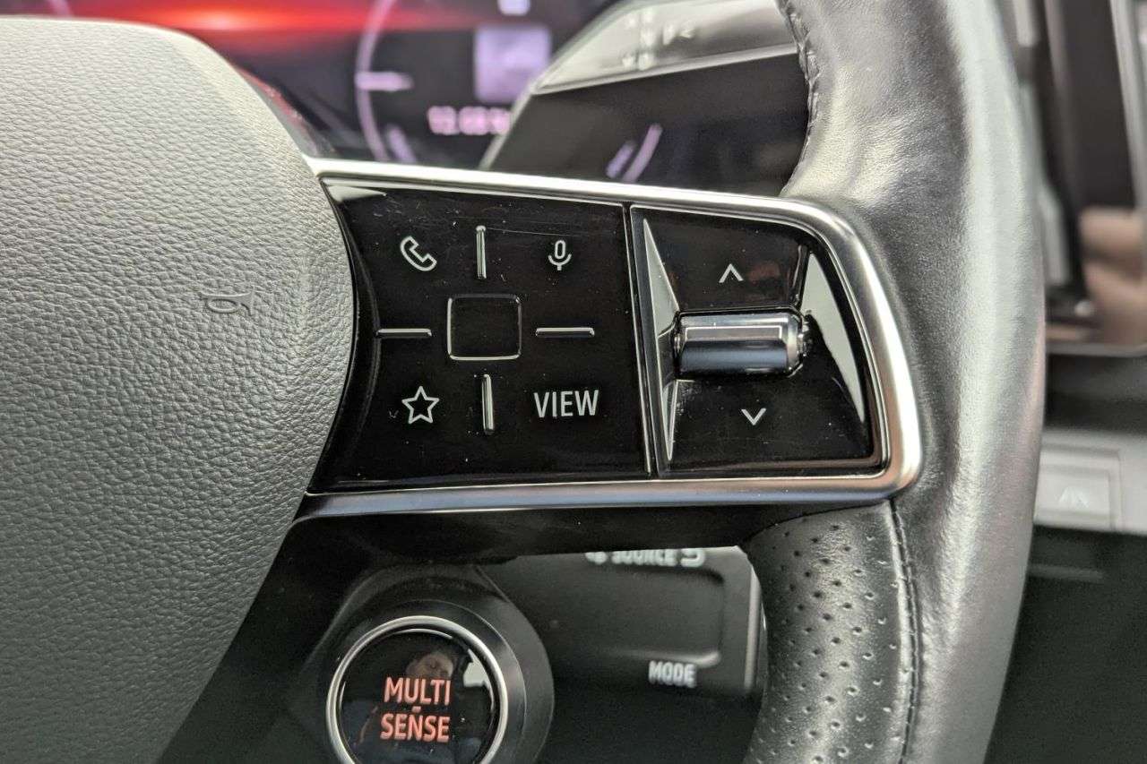 2022 RENAULT MEGANE E-TECH 2022 RENAULT MEGANE E-TECH