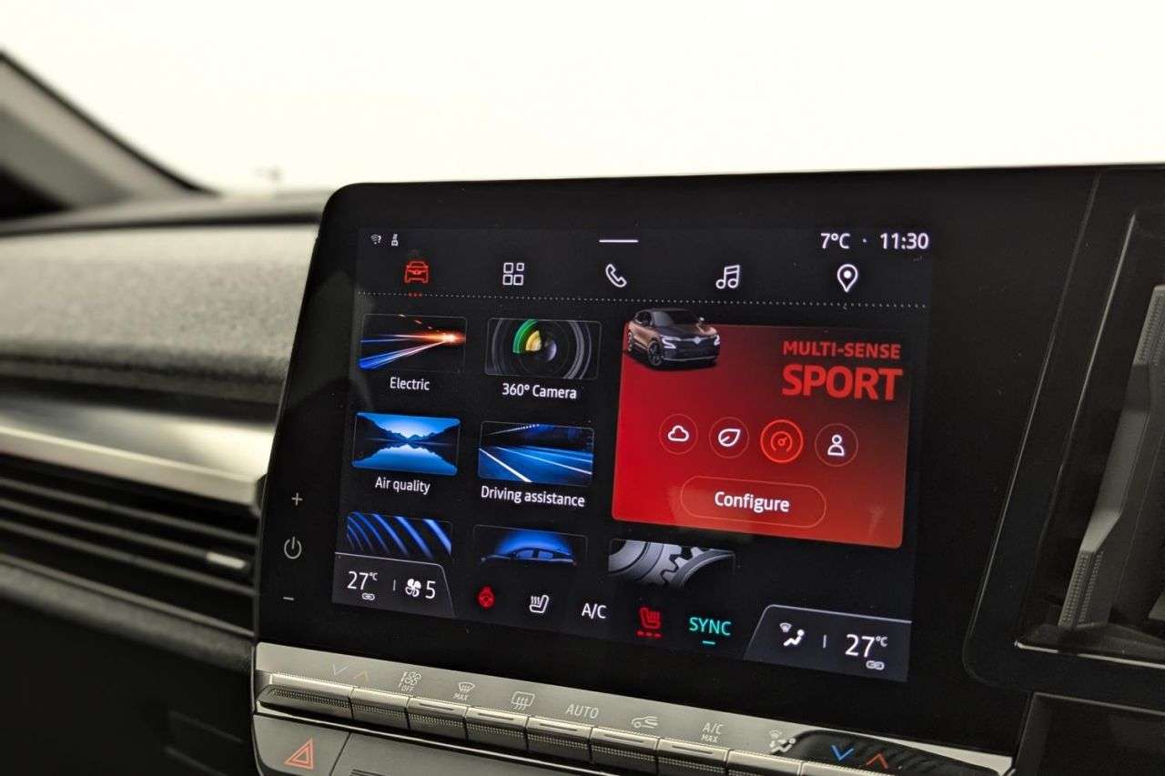 2022 RENAULT MEGANE E-TECH 2022 RENAULT MEGANE E-TECH