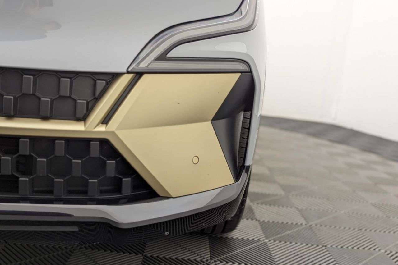 2022 RENAULT MEGANE E-TECH 2022 RENAULT MEGANE E-TECH