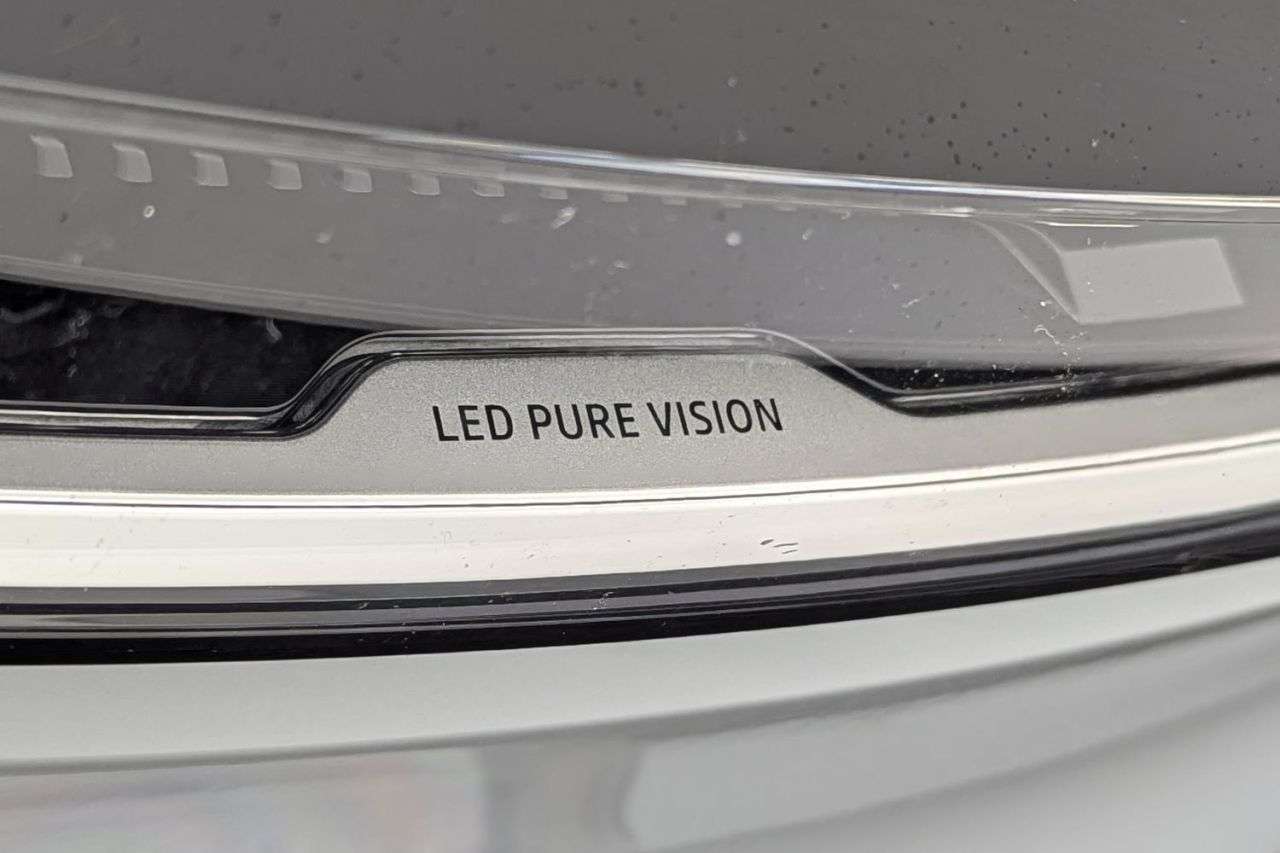 2022 RENAULT MEGANE E-TECH 2022 RENAULT MEGANE E-TECH