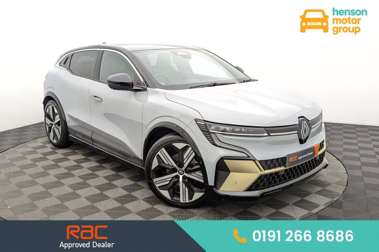 2022 RENAULT MEGANE E-TECH 2022 RENAULT MEGANE E-TECH