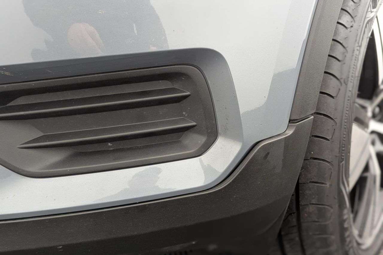 2021 VOLVO XC40 2021 VOLVO XC40