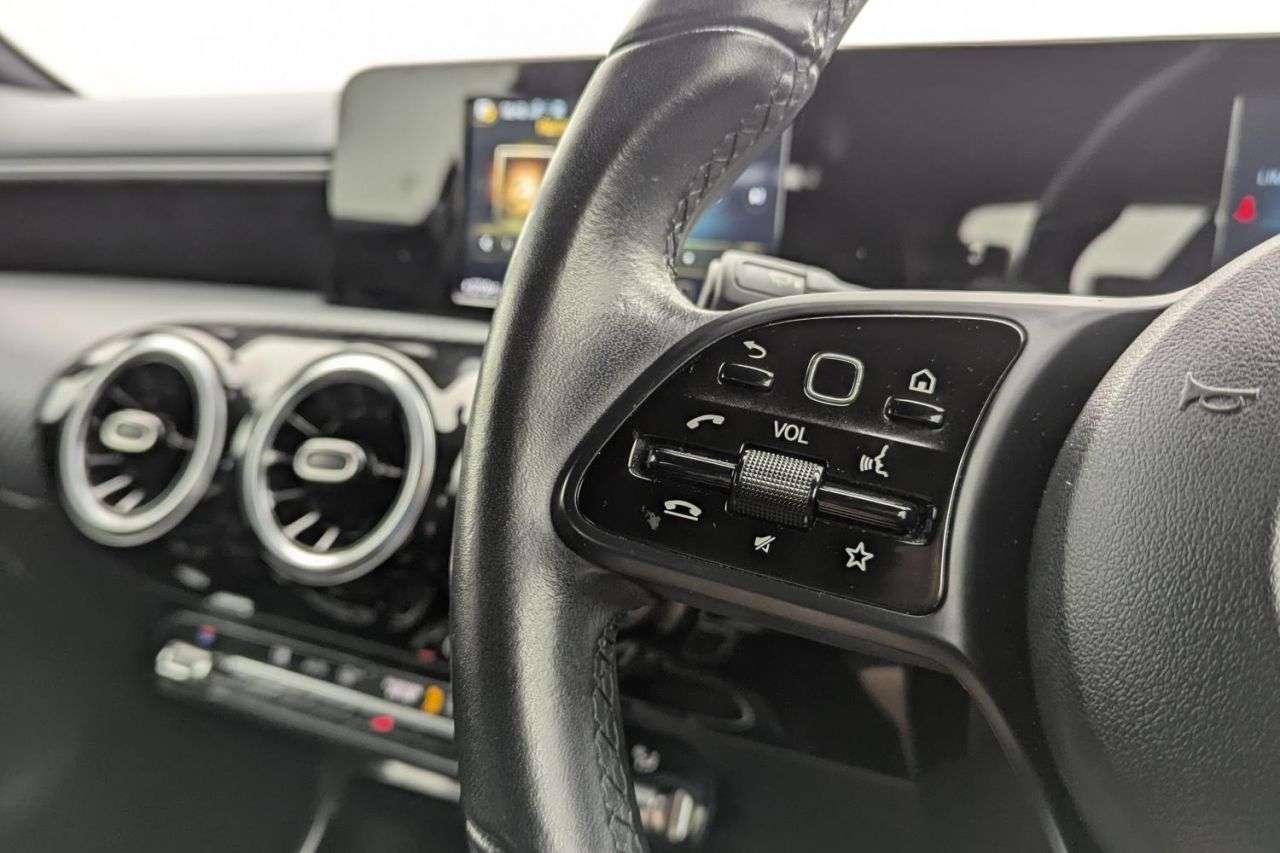 2019 MERCEDES-BENZ A-CLASS 2019 MERCEDES-BENZ A-CLASS