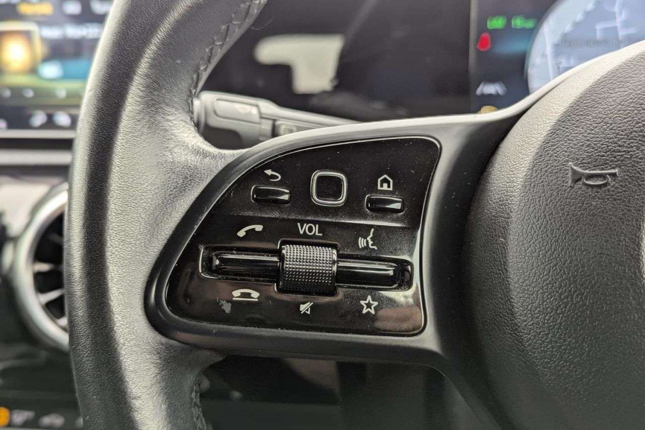 2019 MERCEDES-BENZ A-CLASS 2019 MERCEDES-BENZ A-CLASS