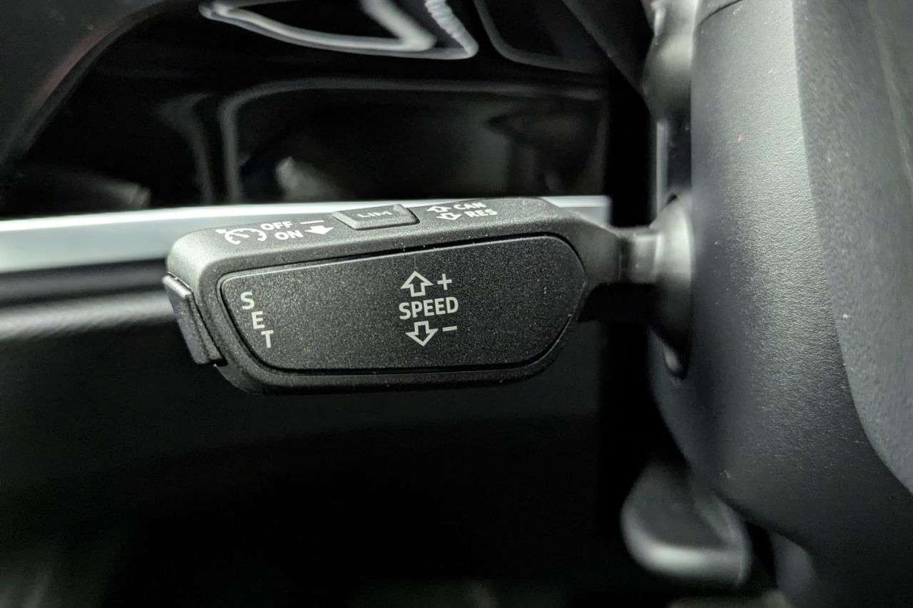 2022 AUDI Q3 2022 AUDI Q3