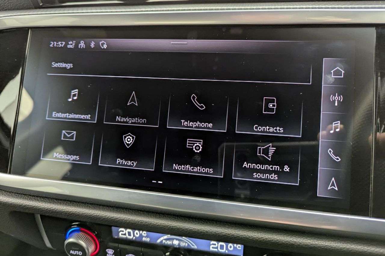 2022 AUDI Q3 2022 AUDI Q3