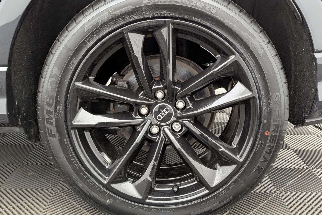 2022 AUDI Q3 2022 AUDI Q3