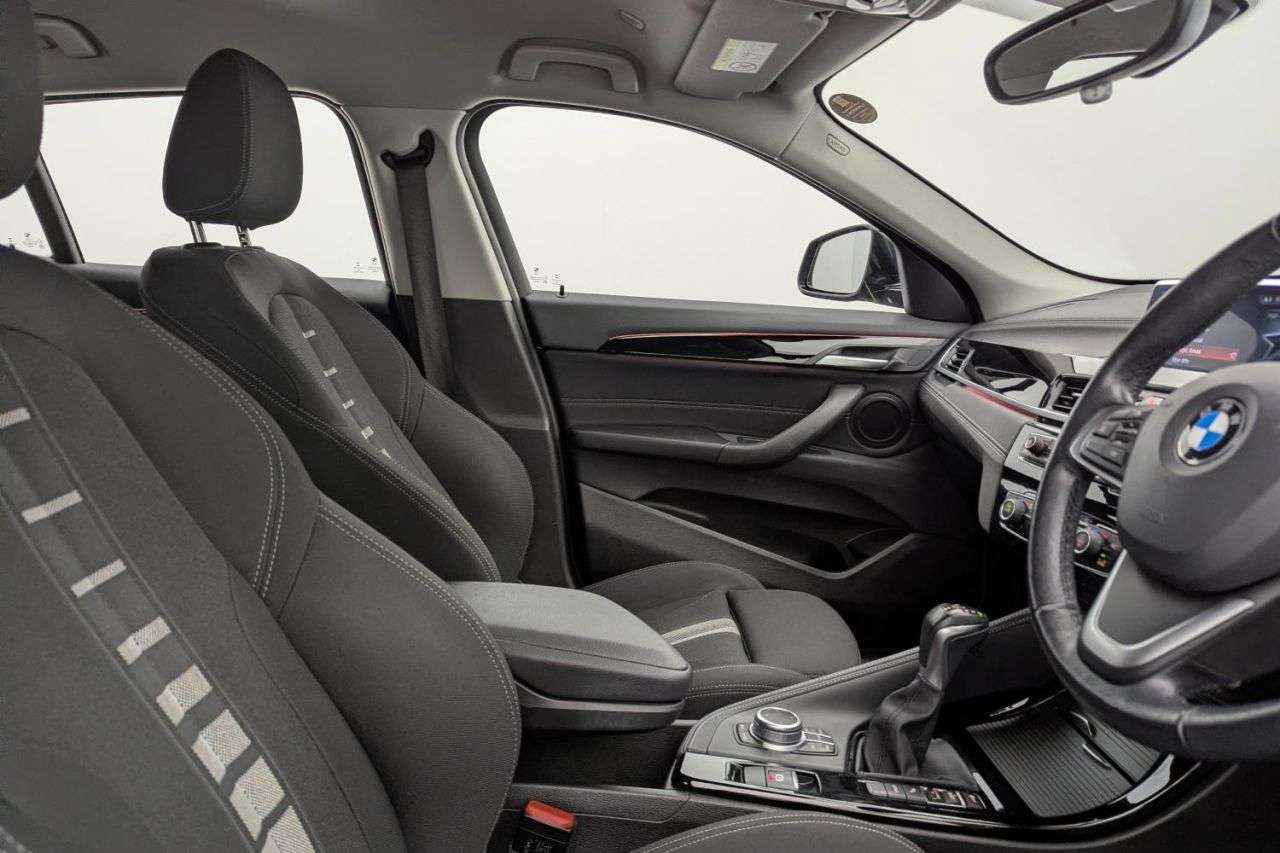 2021 BMW X2 2021 BMW X2