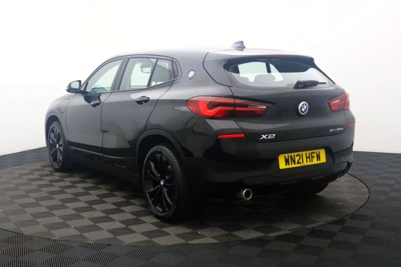 2021 BMW X2 2021 BMW X2
