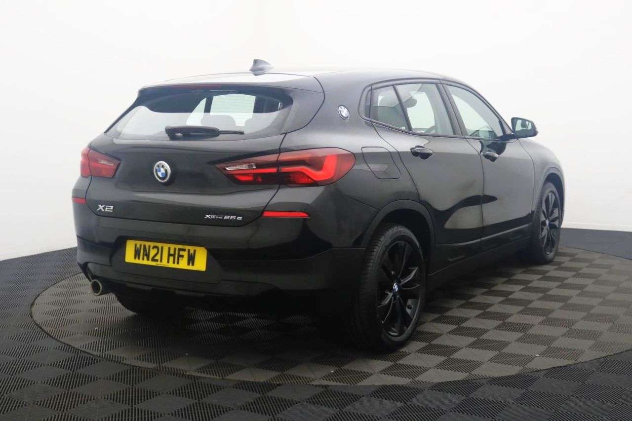 2021 BMW X2 2021 BMW X2