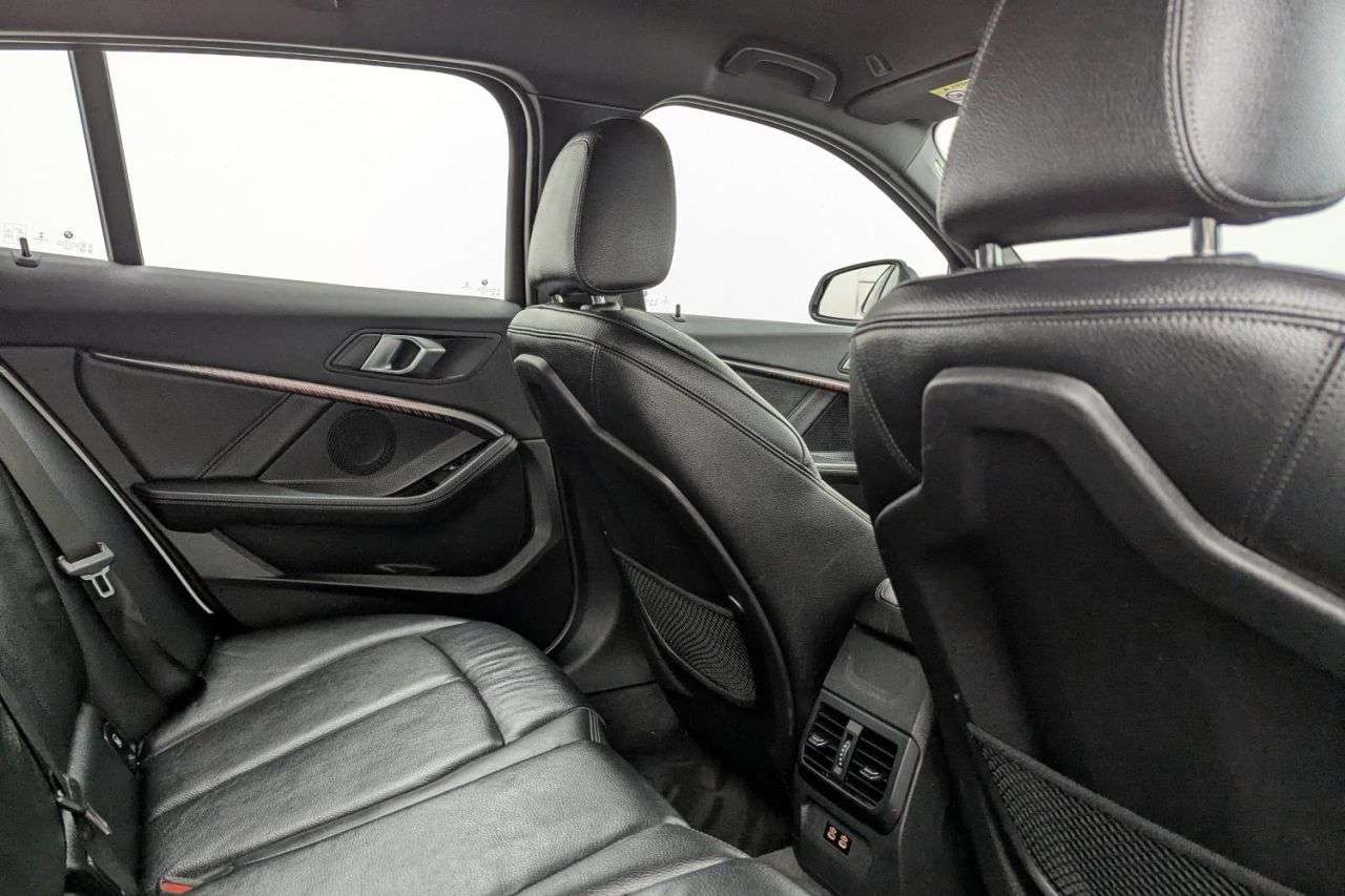 2021 BMW 1 SERIES 2021 BMW 1 SERIES