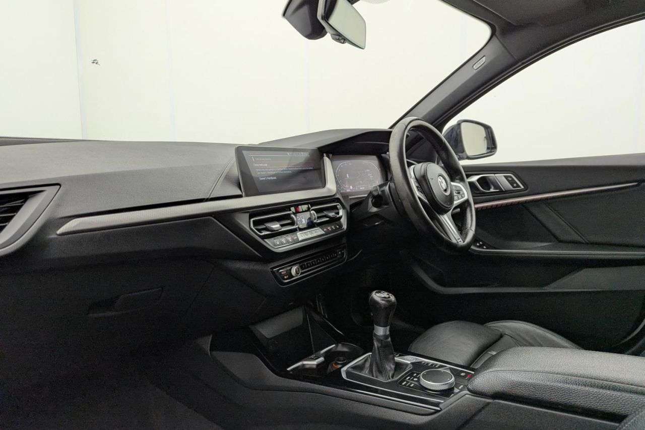 2021 BMW 1 SERIES 2021 BMW 1 SERIES