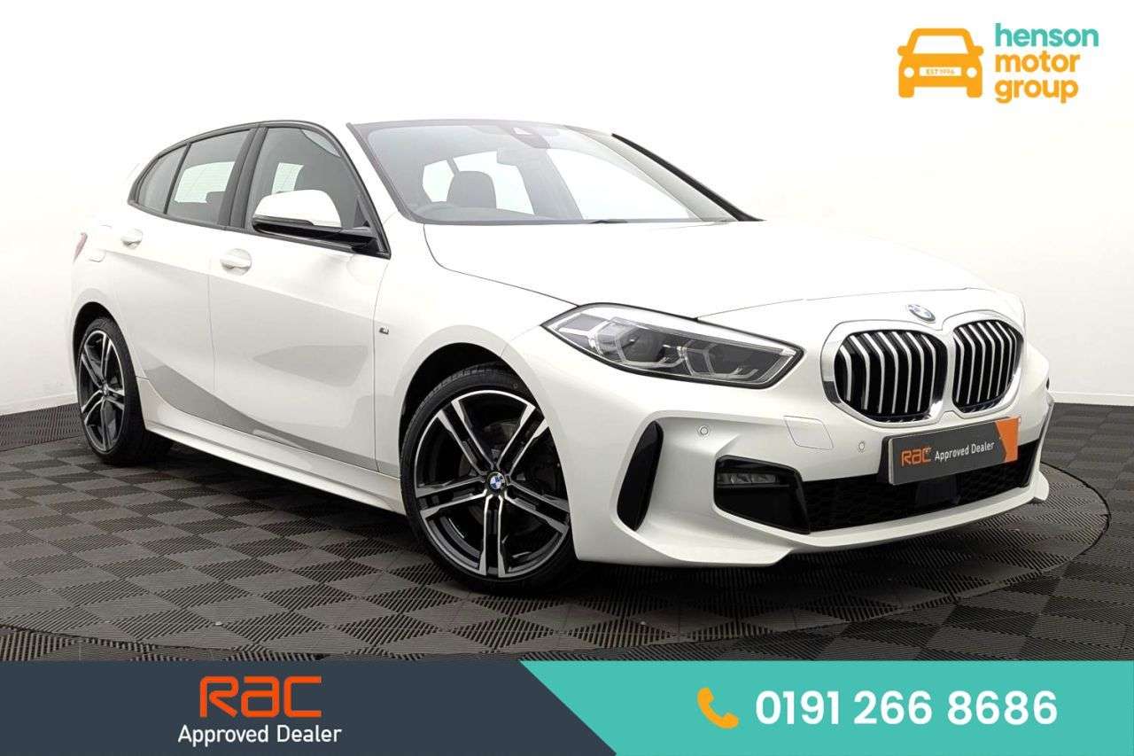 A 2021 BMW 1 SERIES 1.5 118i M Sport (LCP) Hatchback 5dr Petrol Manual Euro 6 (s/s) (136 ps) Aw A 2021 BMW 1 SERIES 1.5 118i M Sport (LCP) Hatchback 5dr Petrol Manual Euro 6 (s/s) (136 ps) Aw