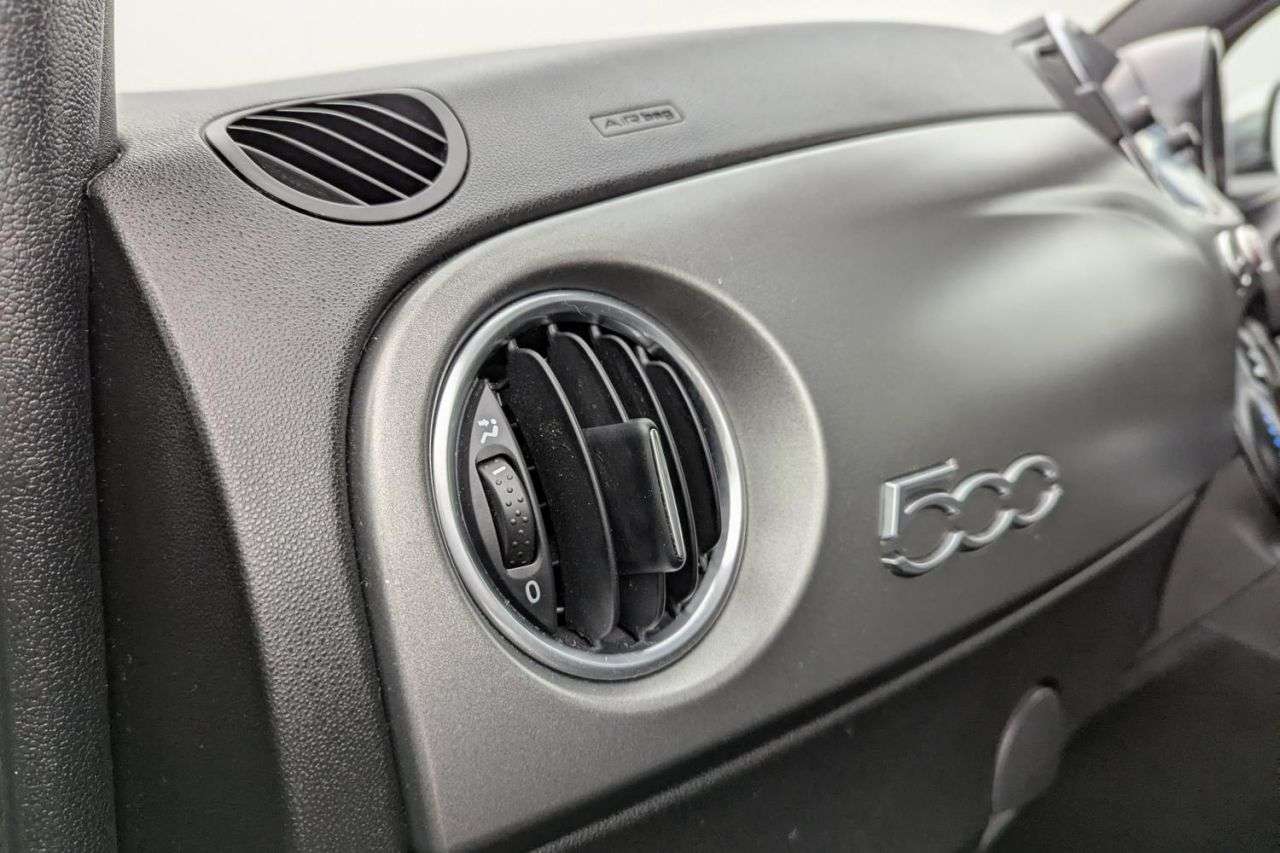 2019 FIAT 500 2019 FIAT 500