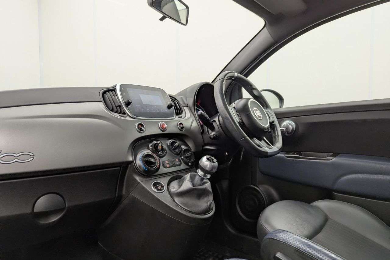 2019 FIAT 500 2019 FIAT 500