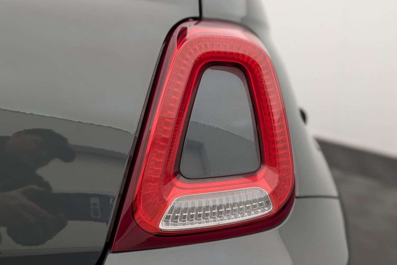 2019 FIAT 500 2019 FIAT 500