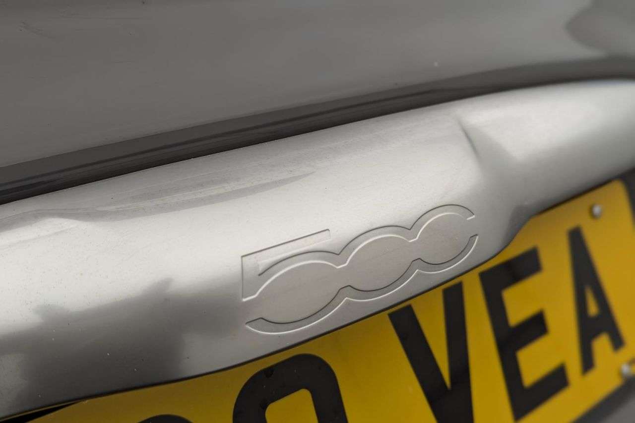 2019 FIAT 500 2019 FIAT 500