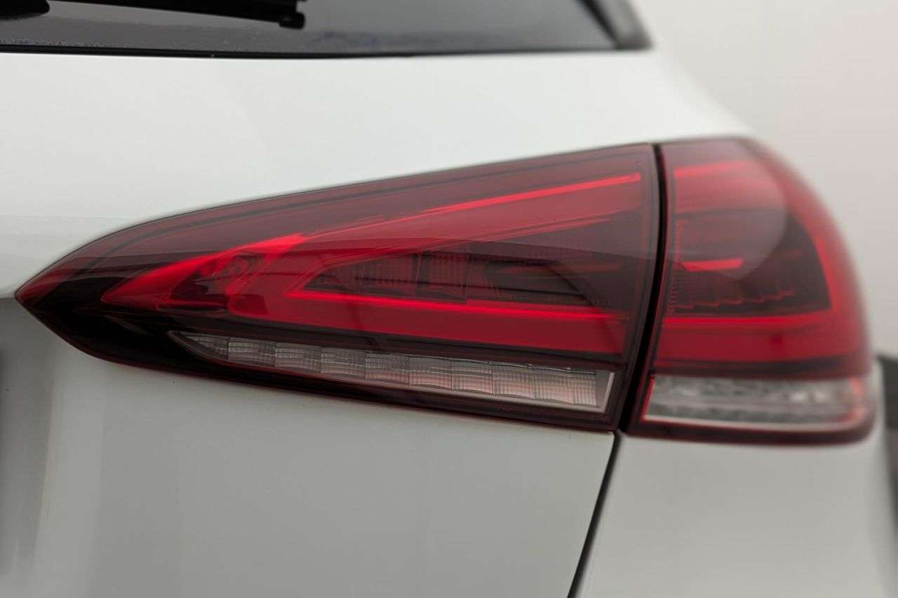 2021 MERCEDES-BENZ A-CLASS 2021 MERCEDES-BENZ A-CLASS