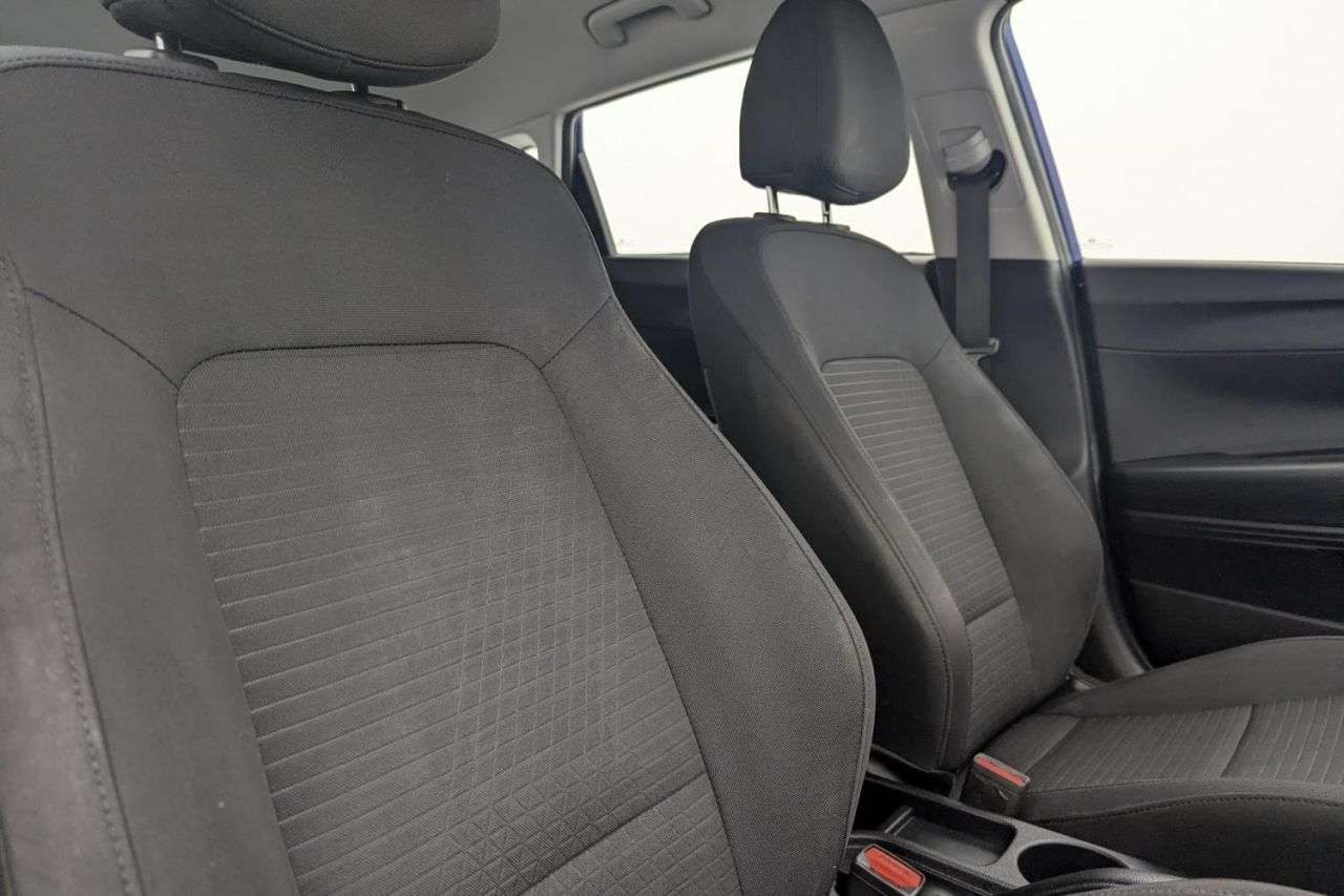 2021 HYUNDAI I20 2021 HYUNDAI I20