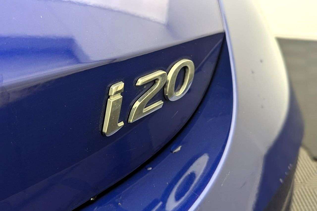 2021 HYUNDAI I20 2021 HYUNDAI I20