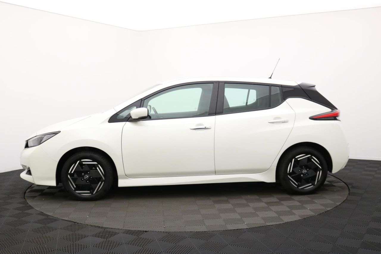 2022 NISSAN LEAF 2022 NISSAN LEAF