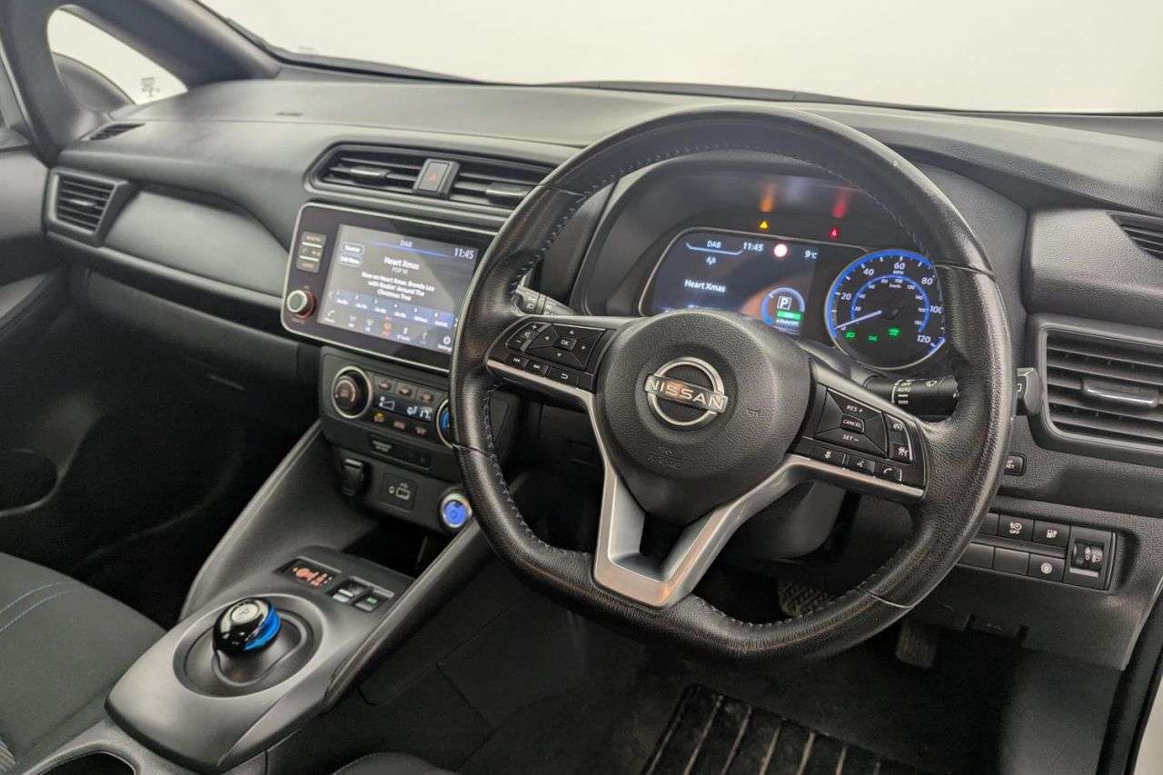 2022 NISSAN LEAF 2022 NISSAN LEAF