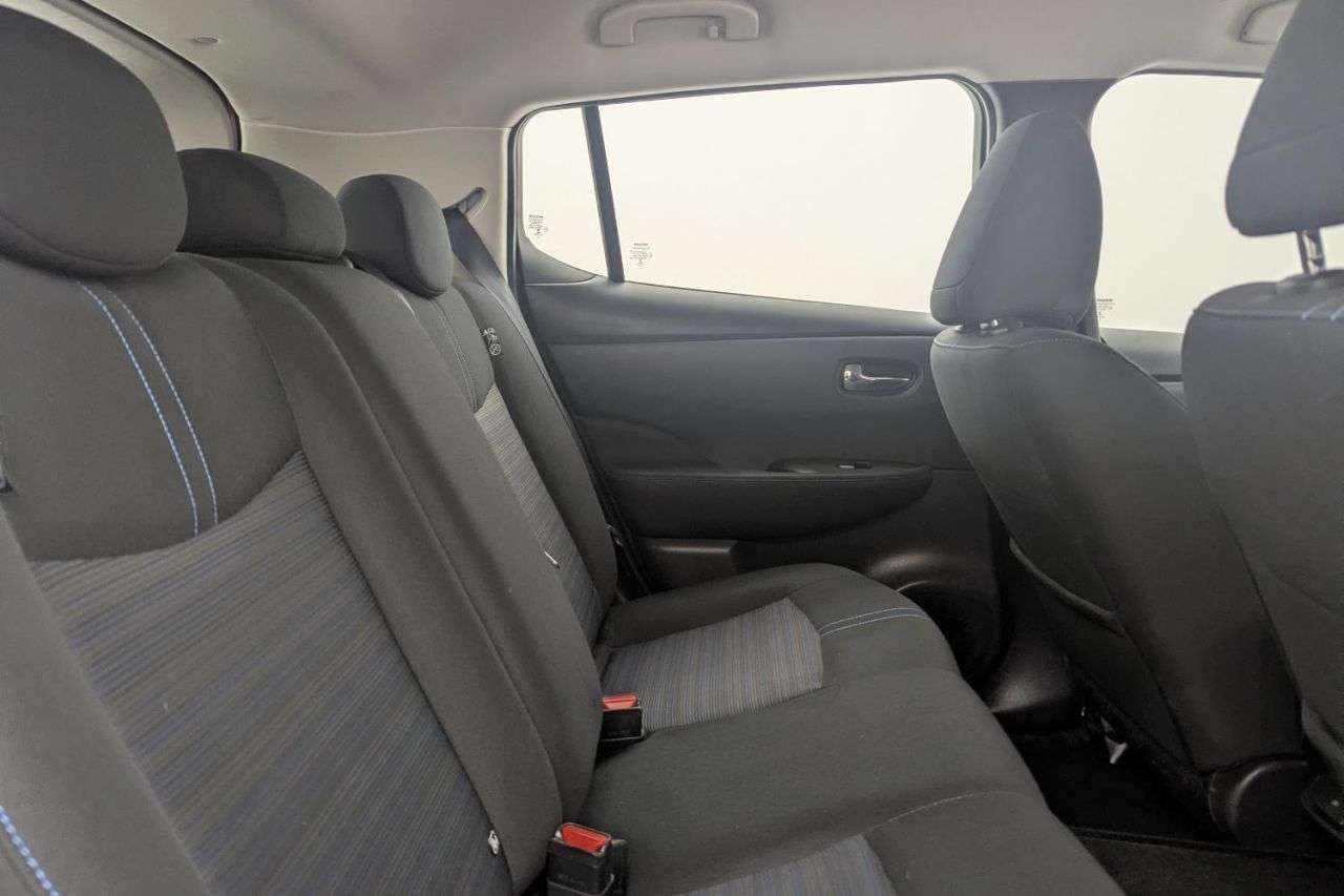 2022 NISSAN LEAF 2022 NISSAN LEAF