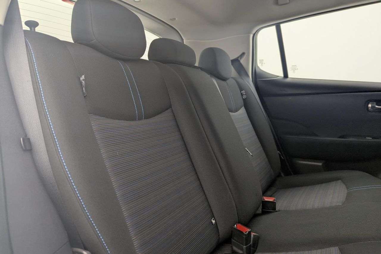 2022 NISSAN LEAF 2022 NISSAN LEAF