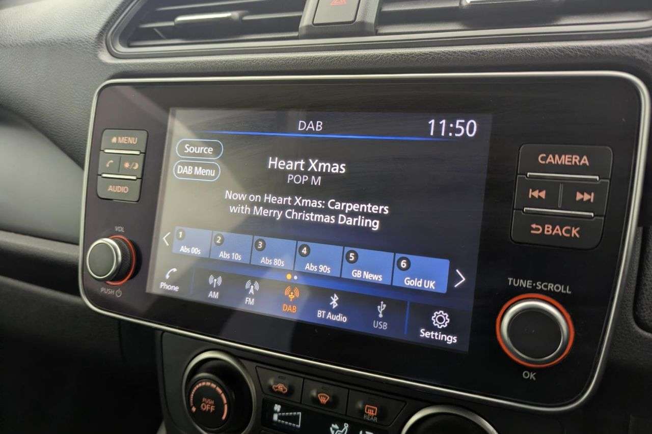 2022 NISSAN LEAF 2022 NISSAN LEAF