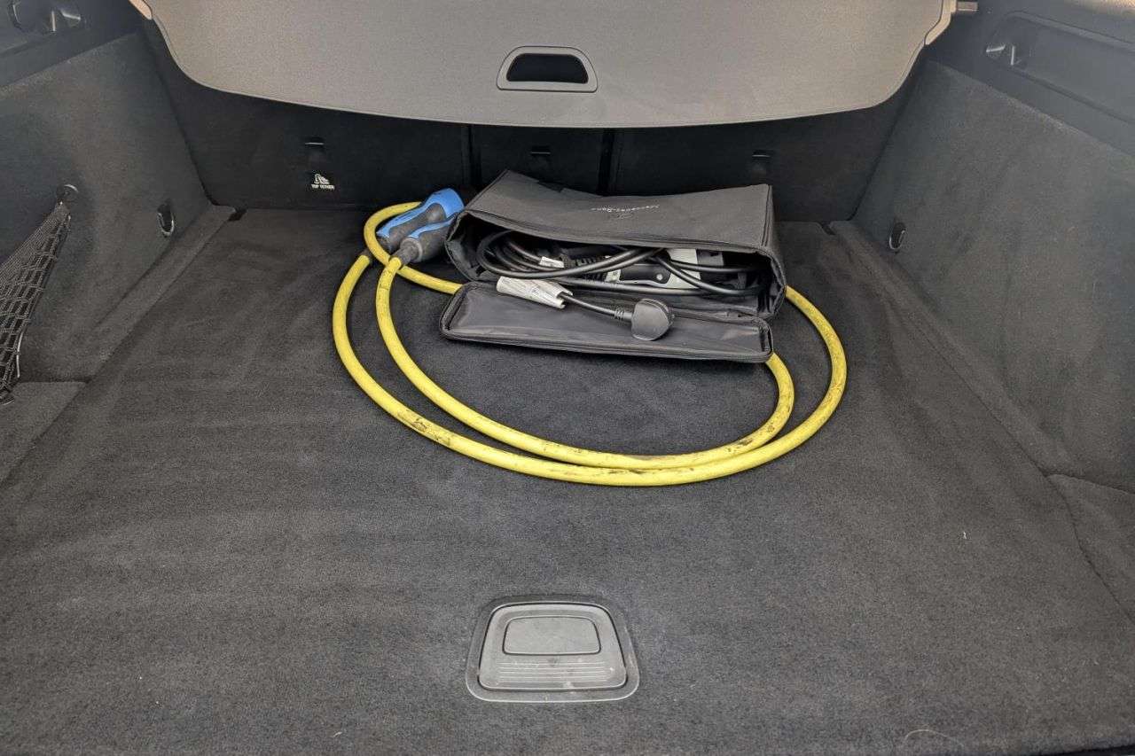 2021 MERCEDES-BENZ EQC 2021 MERCEDES-BENZ EQC