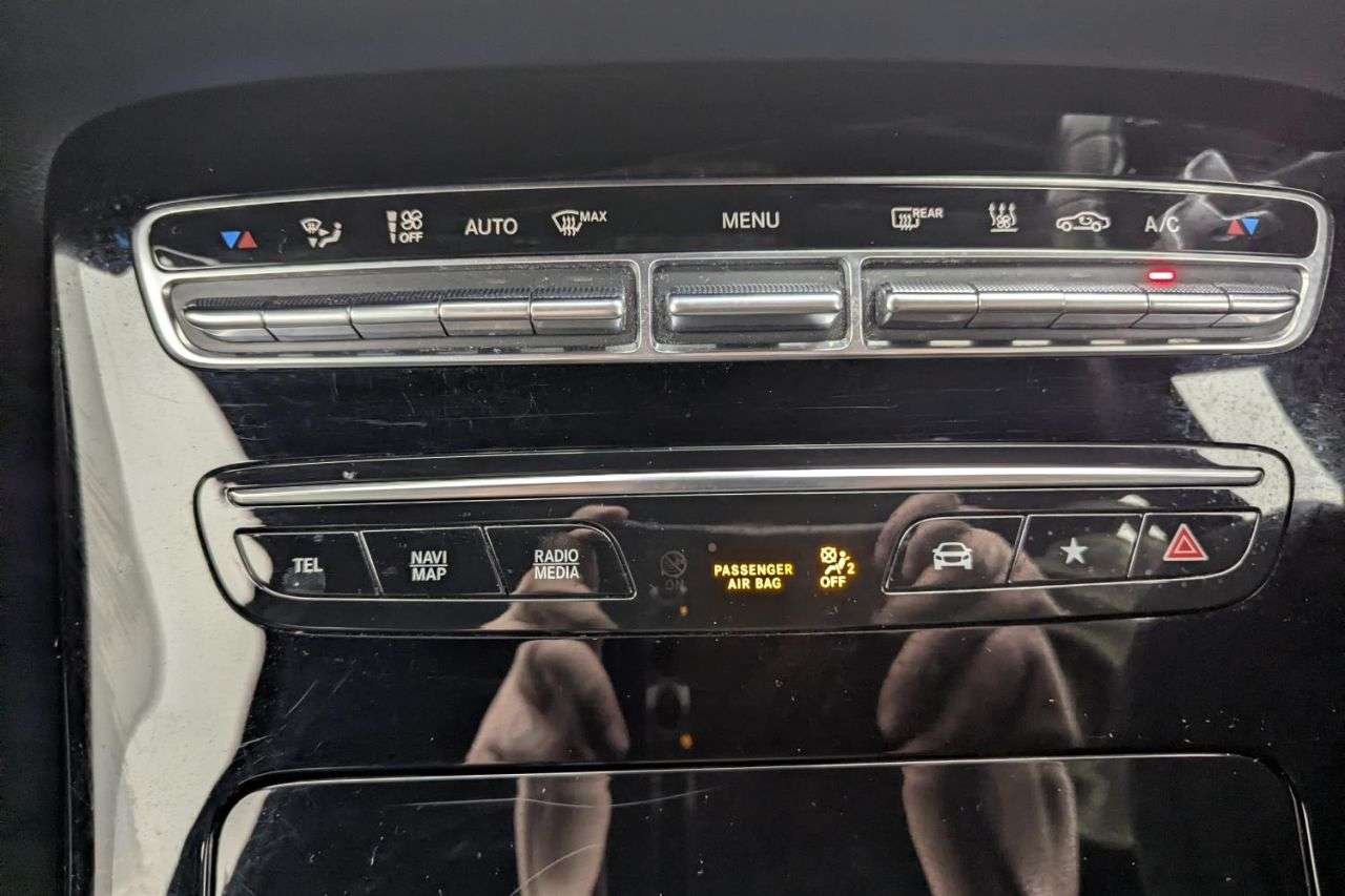 2021 MERCEDES-BENZ EQC 2021 MERCEDES-BENZ EQC