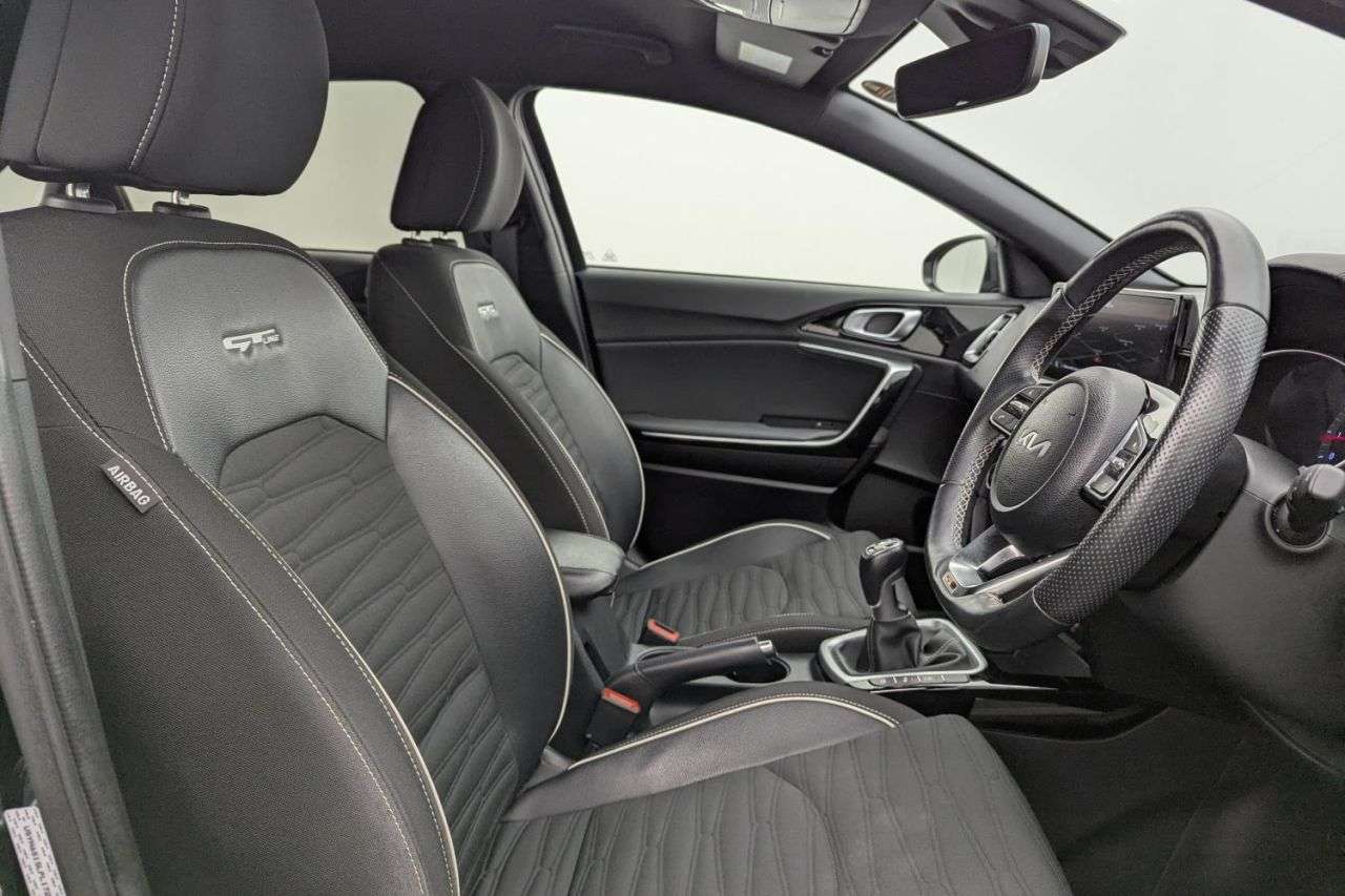 2022 KIA CEED 2022 KIA CEED