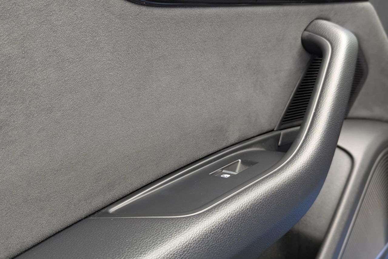 2021 AUDI A4 2021 AUDI A4