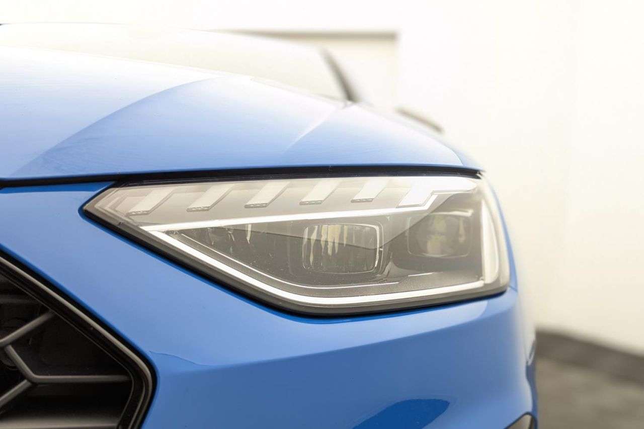 2021 AUDI A4 2021 AUDI A4