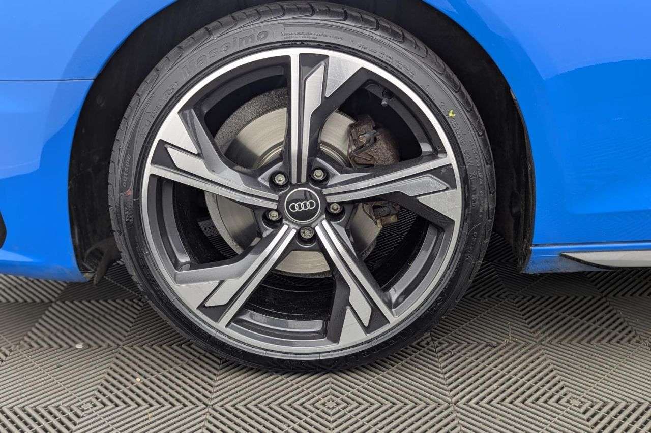 2021 AUDI A4 2021 AUDI A4